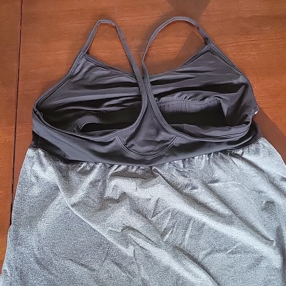 Athletic Top - Picture 5 of 5